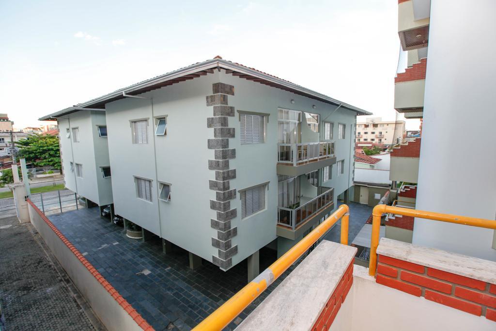 Appartement Edificio Ximenes II à Ubatuba Extérieur photo